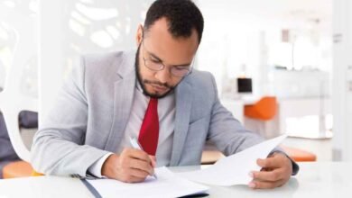 paralegal qualifications uk